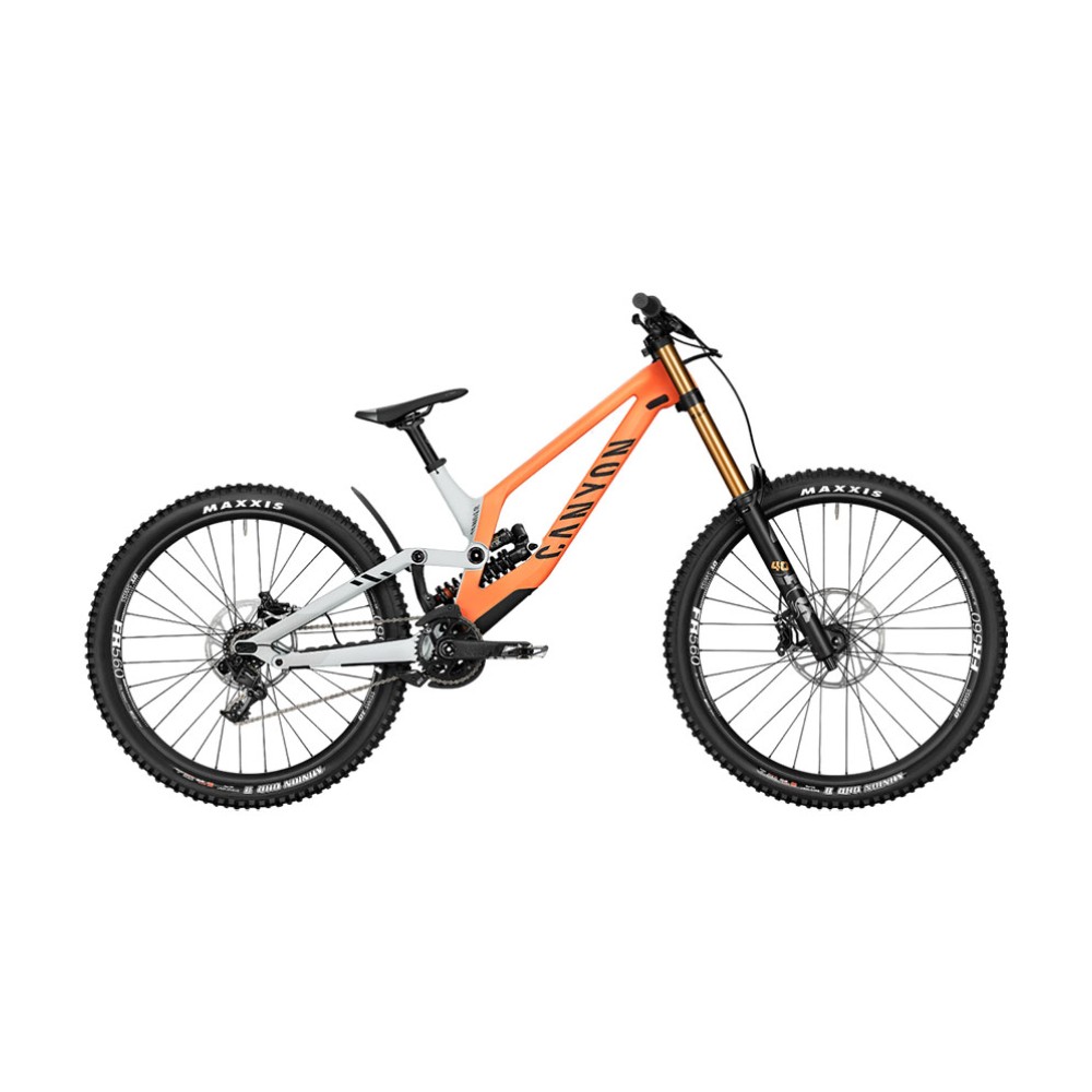 Downhill Bike Canyon Sender Review Canyon Sender CFR Mullet TLD